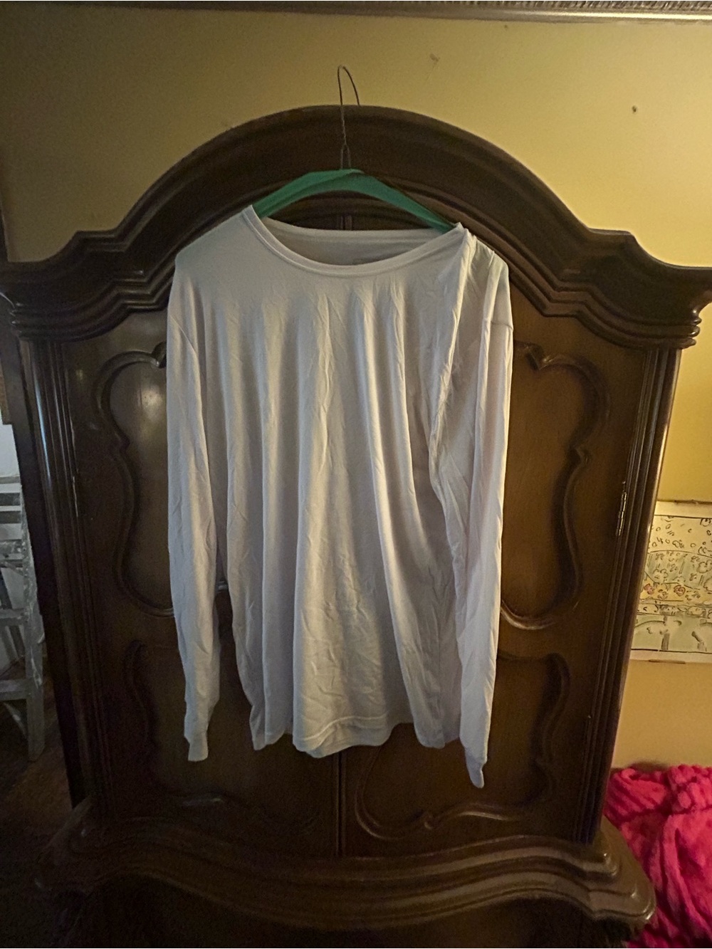Men's Long-Sleeve Crew Neck Shirt - white